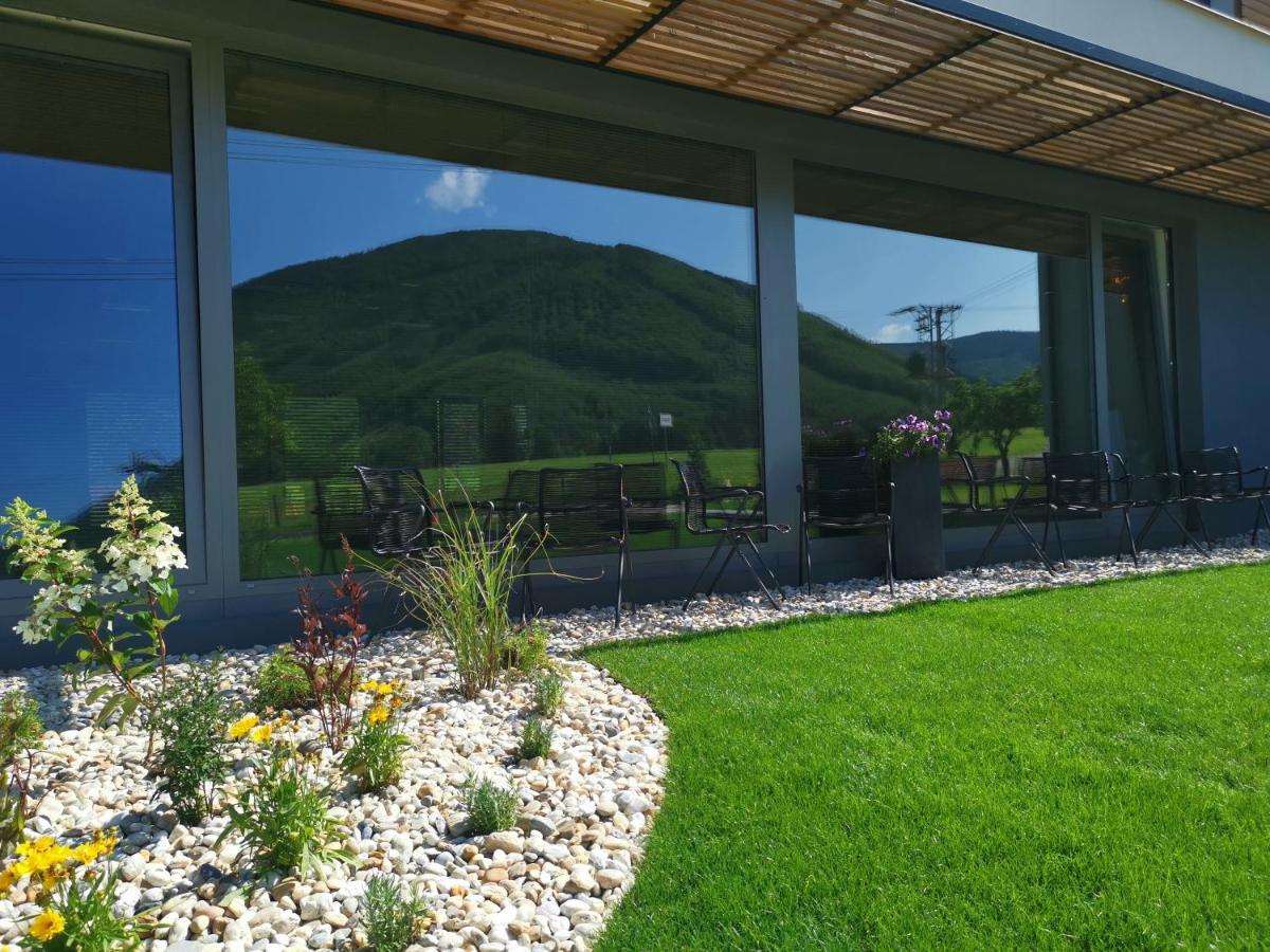 Hotel Maralák Kunčice pod Ondřejníkem Kültér fotó